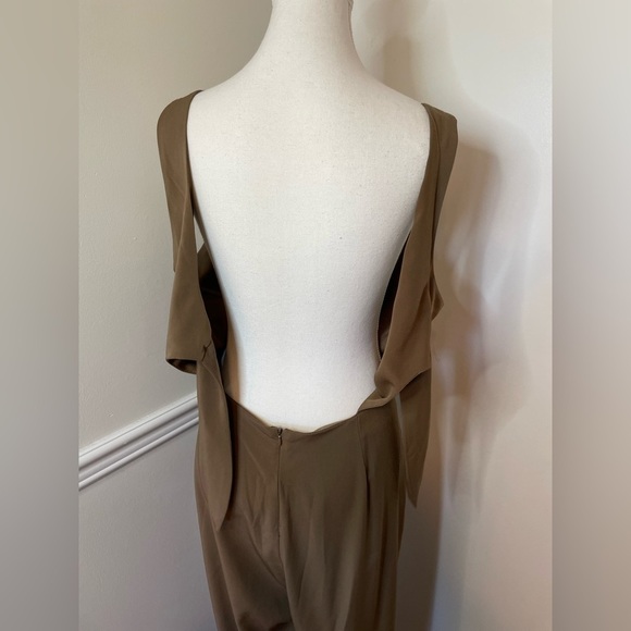 Dynamite Dakota Tie Back Jumpsuit XL - Picture 9 of 15